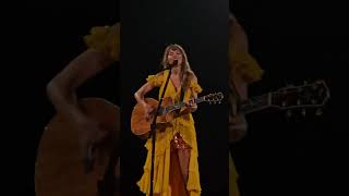 TaylorSwift mashes up Mine and Starlight at the Eras Tour in Singapore [upl. by Lala]