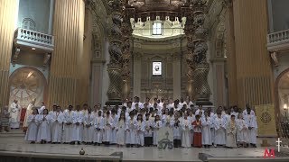 Remise de la médaille de lÉvêque aux servants de messe [upl. by Leahciam]