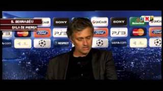 Mourinho Rueda De Prensa 27042011 Real Madrid  Barcelona  FUTBOLEROS [upl. by Gentille]