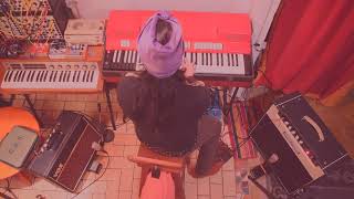 Improvisación Farfisa CompactKorg G4 Rotary SpeakerGuerrila K77 [upl. by Outlaw887]