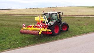 Grünlandpflege mit APV GP 300 M1 amp PS 300 M1  Meadow cultivation with the APV Grassland Pro Harrow [upl. by Benoit]