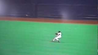 Matt Lawton Gets Hit In Head Twice Losing Ball In Metrodome Minnesota Twins [upl. by Wieren]