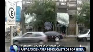 Un muerto y tres heridos en Lomas de Zamora por el temporal  Telefe Noticias [upl. by Ettedranreb]