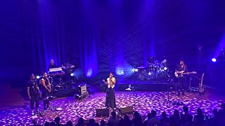 Lianne La Havas  Weird Fishes Radiohead coverLive at TivoliVredenburg [upl. by Rem]