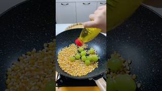 😱Corn fritters with fruit😲👀 corn cooking trending viralshorts [upl. by Hazel]