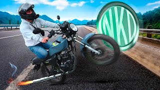 ¡NUEVA AKT NKD 125 con slipper clutch  La moto mas aletosa de Colombia [upl. by Znieh638]