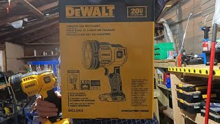 Dewalt 20v Max DcL043 Jobsite LED Spotlight [upl. by Ventura226]