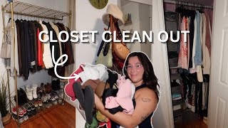 FALL CLOSET CLEAN OUT l decluttering minimals  amp organizing [upl. by Etnoved]