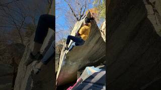 Tiger Style V7  Peterskill Gunks Nan gunksbouldering climbing [upl. by Llednek]