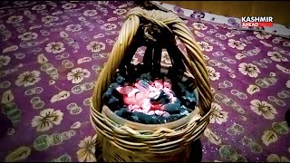 Kangri under pherans a native Kashmiri culture in winter season [upl. by Lolanthe]