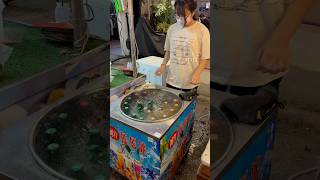 Amazing Small Coca Cola slushy  Jonker street food Malacca Malaysia [upl. by Arada]