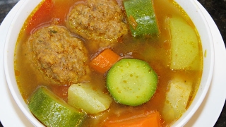 SOPA DE ALBONDIGAS HONDURENAS [upl. by Jonathon]