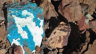 Rockhounding for chrysocolla in the Arizona desert [upl. by Ardenia669]