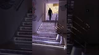 éclairage piano escaliers en piano piano lighting piano إنارة الدرج بواسطة نظام البيانو [upl. by Nihhi]