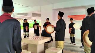 Kompang Warisan Melayu Singapura feat Al Muqodim [upl. by Nnaeirrac]