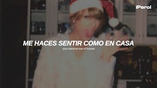 Taylor Swift  Christmas Tree Farm Español  Lyrics [upl. by Pittman]