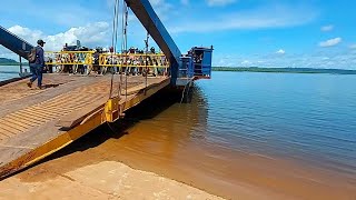 Espetacular atravessia de balsa no Rio Xingu em Altamira Pará [upl. by Mauretta]