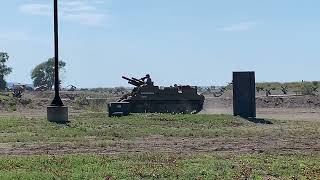 105mm HMC M7B1 driving at DDay Ohio August 2022 [upl. by Odie878]