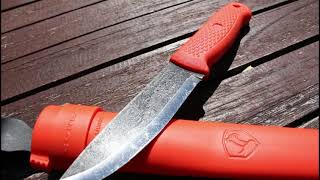 Bushcrafting on a Budget Condor Terrasaur Knife Review [upl. by Sundberg]