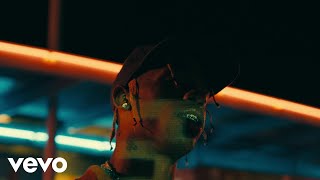 Travis Scott  SICKO MODE ft Drake Official Music Video REVIEW [upl. by Aitnuahs411]