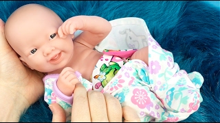 JCToys La Newborn by Berenguer Changing Video and Name Change [upl. by Valera574]