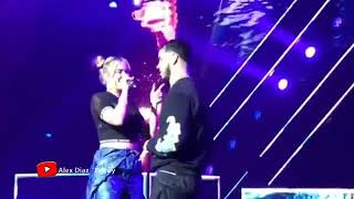 Anuel AA Besa A Karol G En Plena Tarima [upl. by Asena]