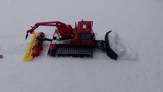 RC SNOW CAT PISTENBULL 600 BY DICKIE TOYS RC [upl. by Janis]