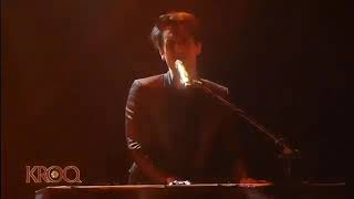 Brendon Urie has a mega voice crack while singing Bohemian Rhapsody [upl. by Hendren684]