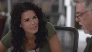 Angie Harmon Speaking Spanish [upl. by Aylatan]