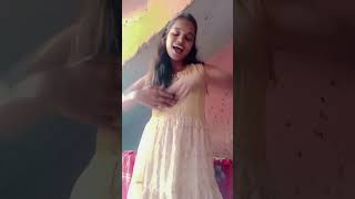 Chittiyan kalaiyan ve bollywood song love trending shortvideo [upl. by Naitsabes]