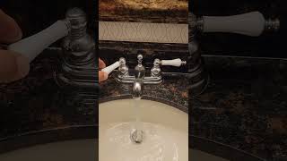 STEAMBOAT INN BATHROOM TOUR 🤠 TSC Reviews [upl. by Akenit]