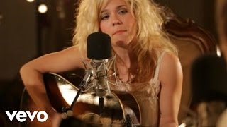 The Band Perry  Independence Live From Oceanway Studios Nashville 2010 [upl. by Otila]