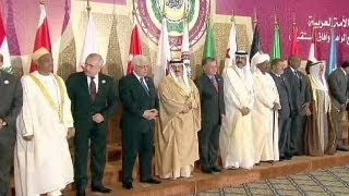 Siria La Lega Araba autorizza gli Stati membri ad armare i ribelli [upl. by Ashley688]