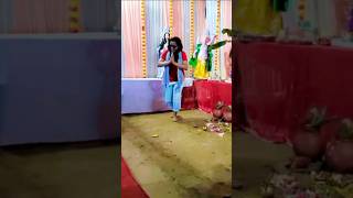 Hawa jhuru jhuru lage la dancequeendiv dance khesarilalyadavbhojpurinewvideo [upl. by Einaffyt]