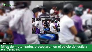 Miles de motorizados protestaron en el palacio de justicia en Caracas [upl. by Ecnahc]