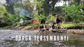 Camping Keluarga di Tepi Sungai Citalahab Desa Wisata Malasari Gunung Halimun Salak Bogor camping [upl. by Esimaj]