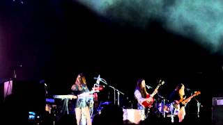 HAIM quotForeverquot  Zénith Toulouse [upl. by Sehguh377]