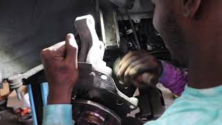 How to change a wheel bearing on a 09 chevy uplander [upl. by Jessie]