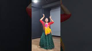 Jhamkudi Navratri Day 9 Vaishali Mahori Team Infinity shorts dance ids garba [upl. by Ecital]