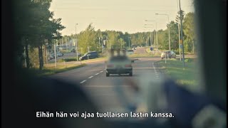 Vaarallinen rakennelma liikenteessä  Poliisit Maarianhamina [upl. by Cirre589]