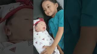 Pertama kali baby Aluna lahir sholawat bayilucu viralshort shorts [upl. by Nolram]