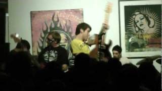 Joyce Manor FULL SET Nomad Art Gallery 11252011 [upl. by Anamor]