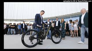 Falconetti Sánchez se gasta 40 millones de euros para que los españoles vayamos en bicicleta [upl. by Ynohtnaleahcim]