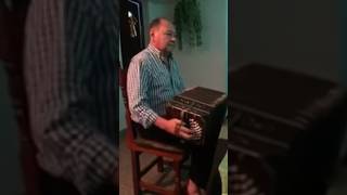 Juan Hipólito Benítez  quotEl Improvisadoquot N Amarilla chamame chamametradicional bandoneon [upl. by Greenman743]