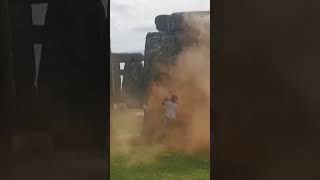 Climate Protesters Cover Stonehenge In Powder Paint  10 News First [upl. by Redliw877]