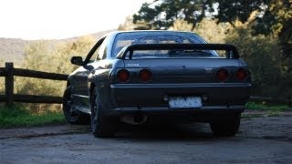 R32 GTR Skyline vs WRX STI [upl. by Willman]