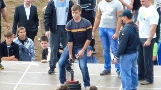 Парень 16 лет Без Подготовки Поднял 70кг Одной Рукой Arm Lifting Влог Россия 2013 [upl. by Attenal312]