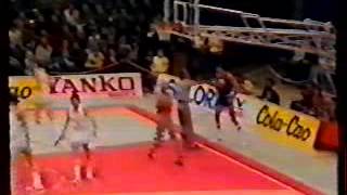 Mobilgirgi Varese vs Real Madrid finale coppa campioni 1978 [upl. by Anayrb]