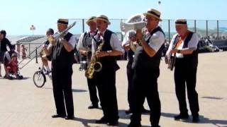 Doctor Jazz  dixieland streetband [upl. by Schroth973]