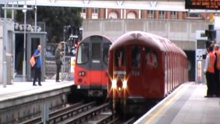 london undergrounds 1938 stock train on the jubilee line 05082009 [upl. by Filemon]